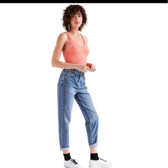 BDG Mom  Pintuck Jeans w24 - Picture 2 of 13